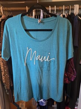 Turquoise 'Maui' Graphic Tee